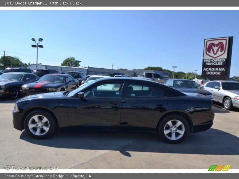 Pitch Black / Black 2013 Dodge Charger SE