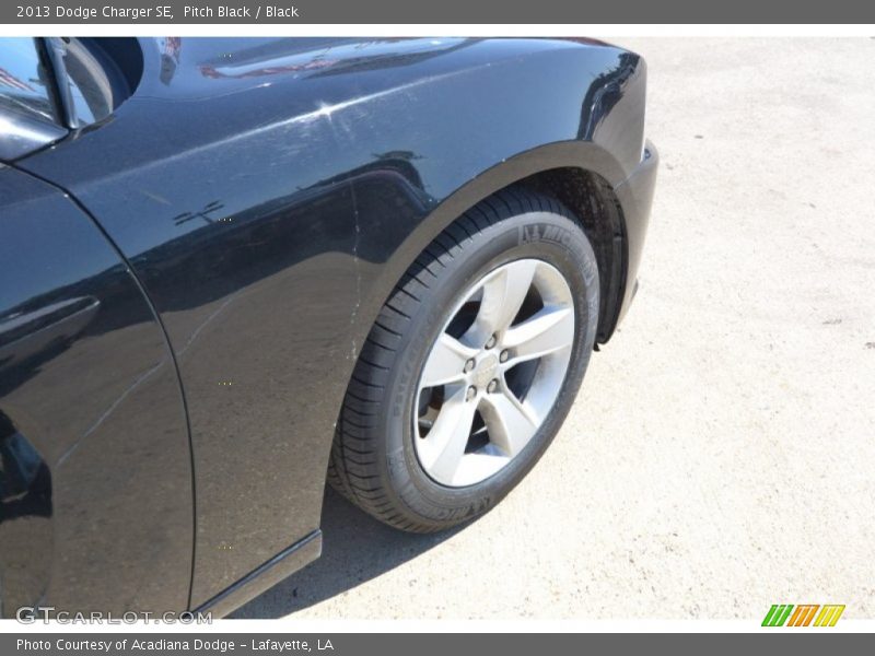 Pitch Black / Black 2013 Dodge Charger SE