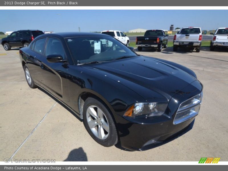 Pitch Black / Black 2013 Dodge Charger SE