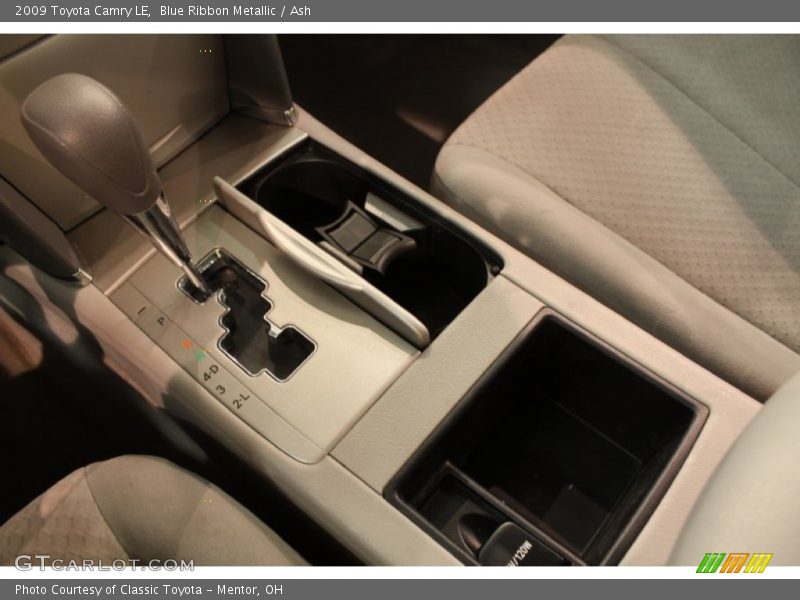 Blue Ribbon Metallic / Ash 2009 Toyota Camry LE
