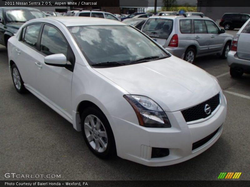 Aspen White / Charcoal 2011 Nissan Sentra 2.0 S