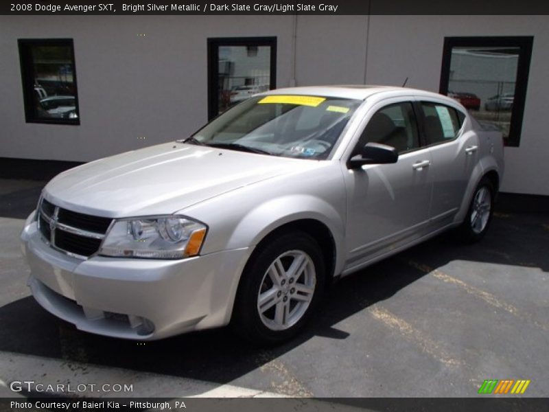 Front 3/4 View of 2008 Avenger SXT