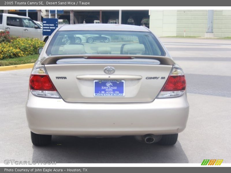 Desert Sand Mica / Taupe 2005 Toyota Camry SE