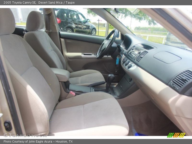Desert Sand Mica / Taupe 2005 Toyota Camry SE