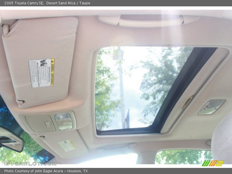 Desert Sand Mica / Taupe 2005 Toyota Camry SE