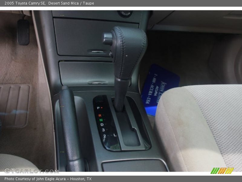 Desert Sand Mica / Taupe 2005 Toyota Camry SE