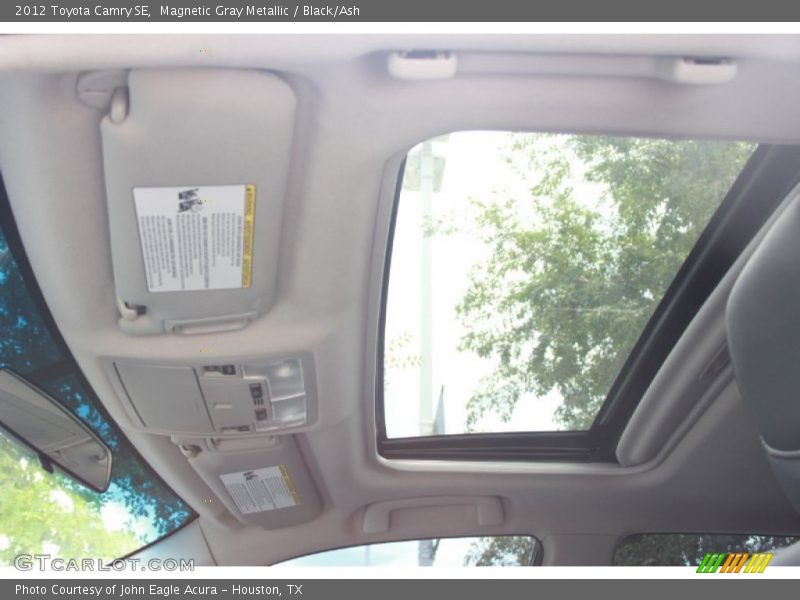 Magnetic Gray Metallic / Black/Ash 2012 Toyota Camry SE