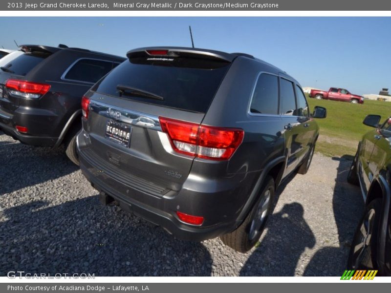 Mineral Gray Metallic / Dark Graystone/Medium Graystone 2013 Jeep Grand Cherokee Laredo