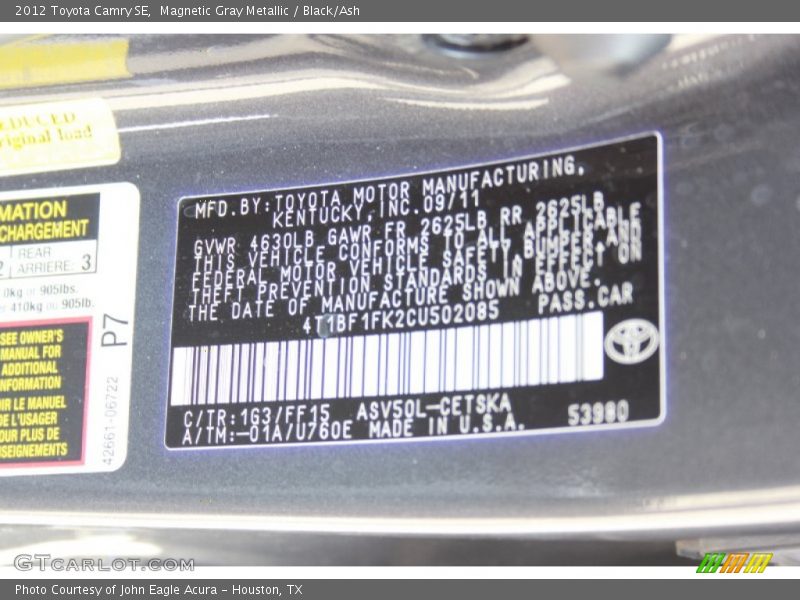 Magnetic Gray Metallic / Black/Ash 2012 Toyota Camry SE