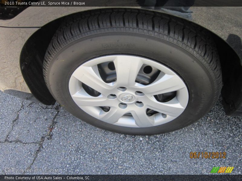 Spruce Mica / Bisque 2010 Toyota Camry LE