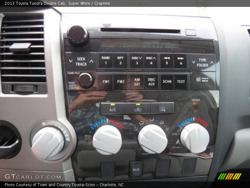 Super White / Graphite 2013 Toyota Tundra Double Cab