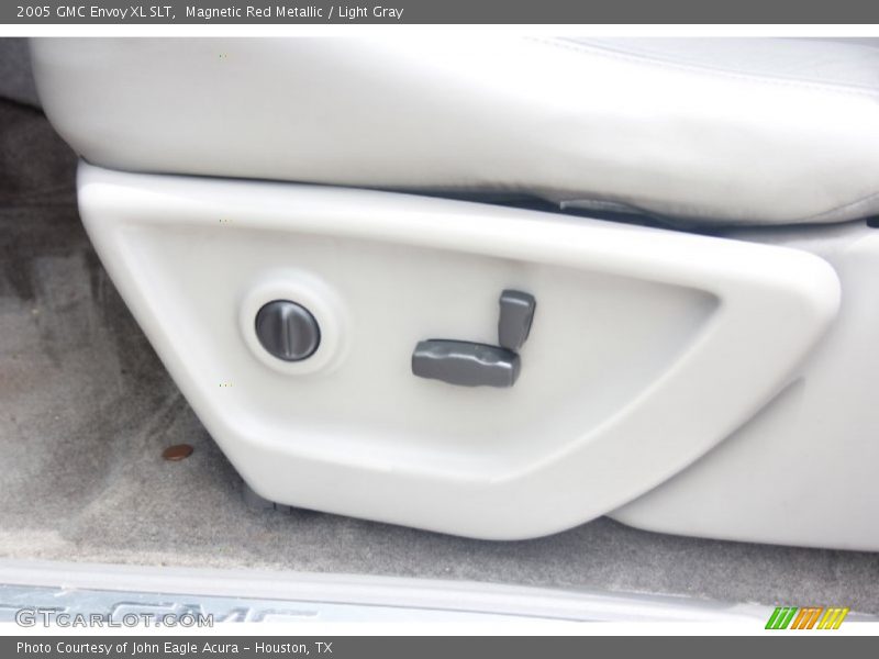 Magnetic Red Metallic / Light Gray 2005 GMC Envoy XL SLT