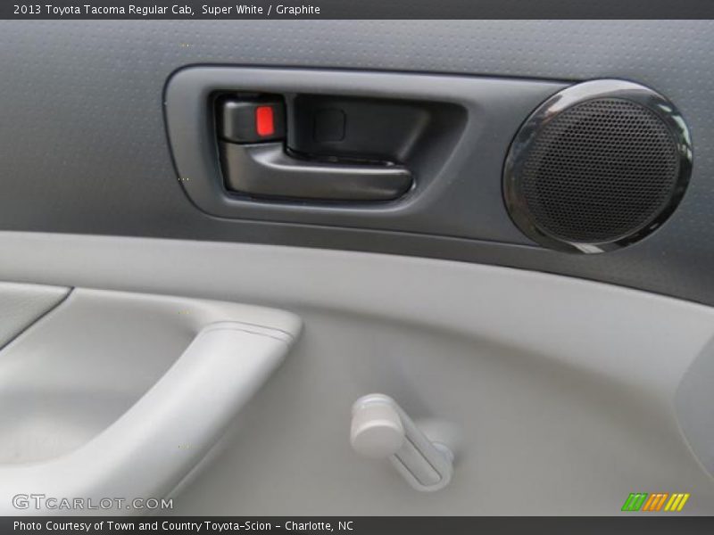 Super White / Graphite 2013 Toyota Tacoma Regular Cab