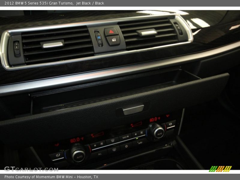 Jet Black / Black 2012 BMW 5 Series 535i Gran Turismo