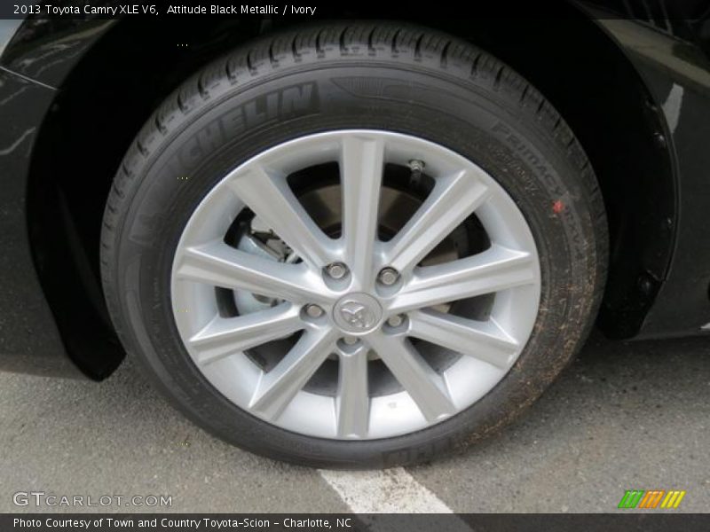 Attitude Black Metallic / Ivory 2013 Toyota Camry XLE V6
