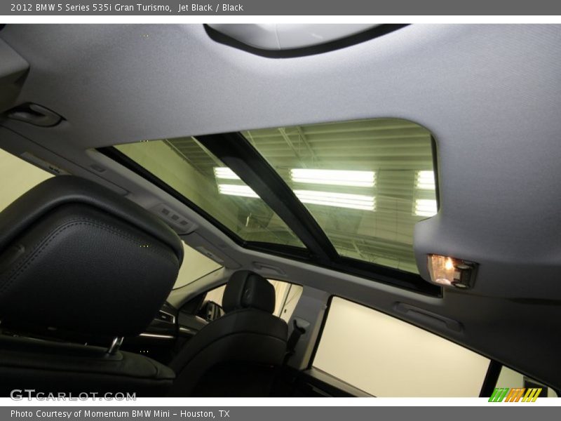Jet Black / Black 2012 BMW 5 Series 535i Gran Turismo
