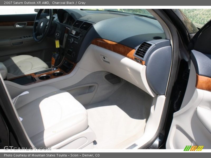 Charcoal Black / Gray 2007 Saturn Outlook XR AWD