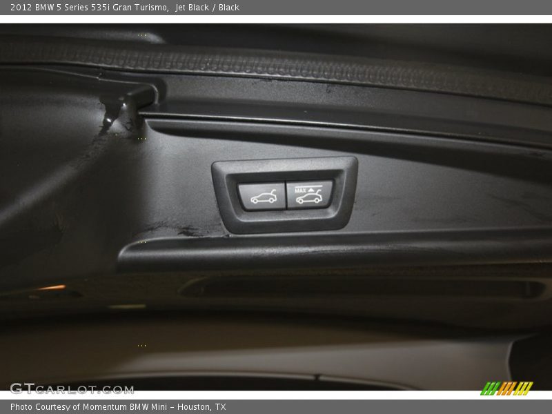 Jet Black / Black 2012 BMW 5 Series 535i Gran Turismo