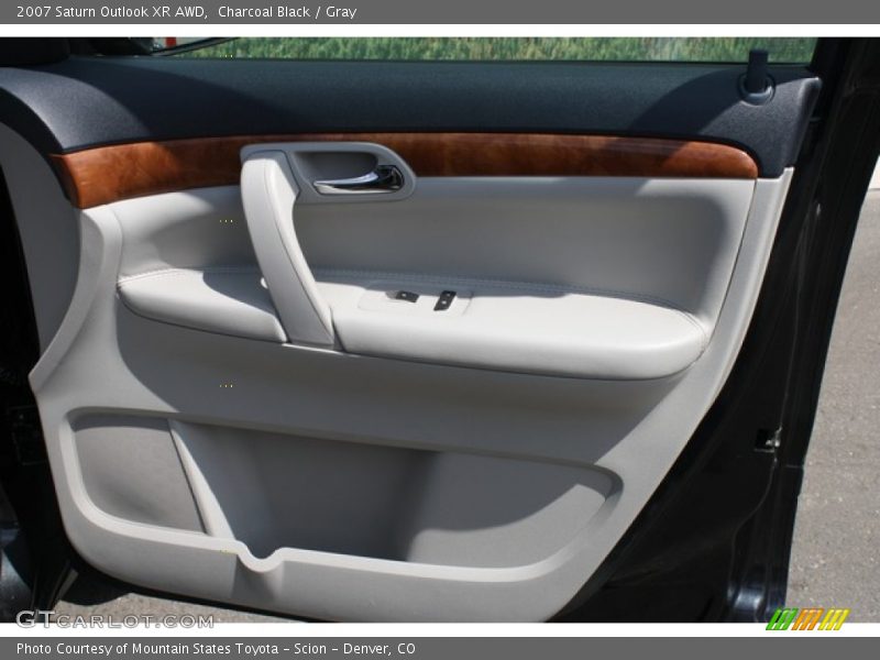 Charcoal Black / Gray 2007 Saturn Outlook XR AWD