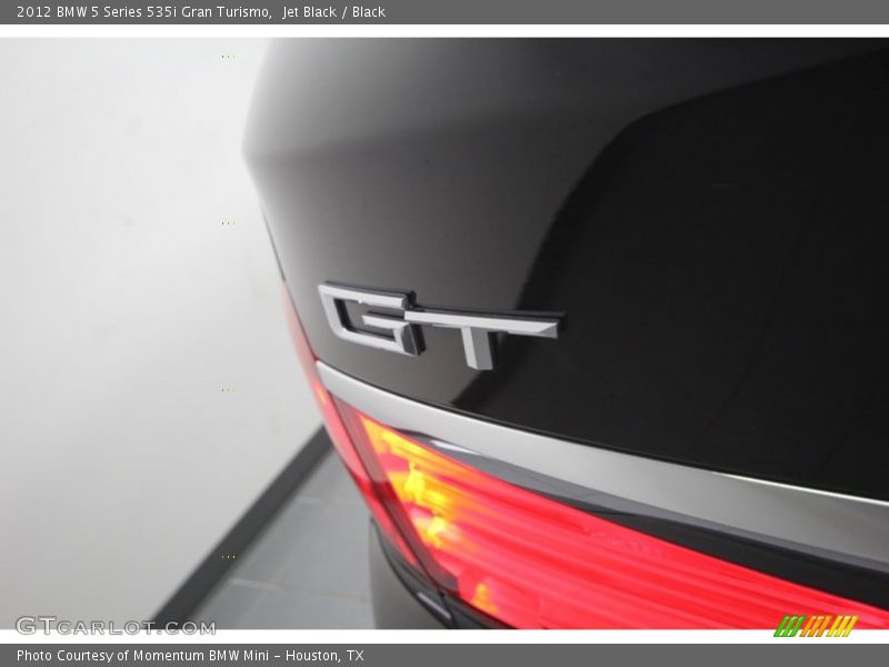 Jet Black / Black 2012 BMW 5 Series 535i Gran Turismo