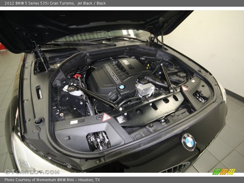 Jet Black / Black 2012 BMW 5 Series 535i Gran Turismo