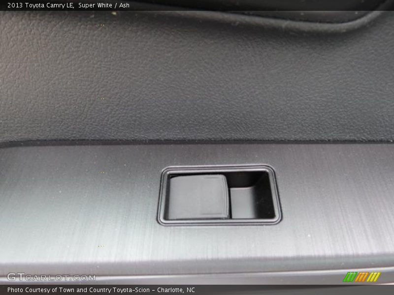 Super White / Ash 2013 Toyota Camry LE