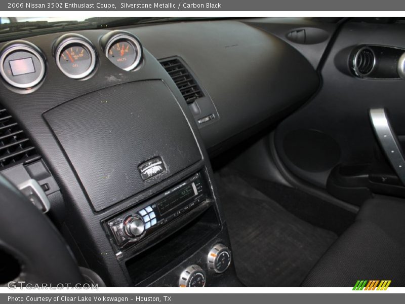 Silverstone Metallic / Carbon Black 2006 Nissan 350Z Enthusiast Coupe