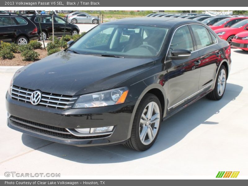 Black / Titan Black 2013 Volkswagen Passat V6 SEL