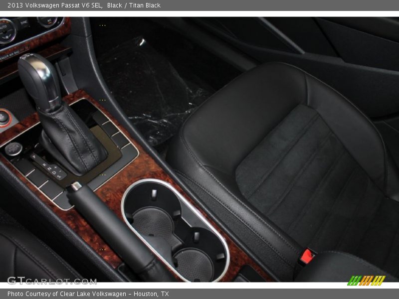 Black / Titan Black 2013 Volkswagen Passat V6 SEL