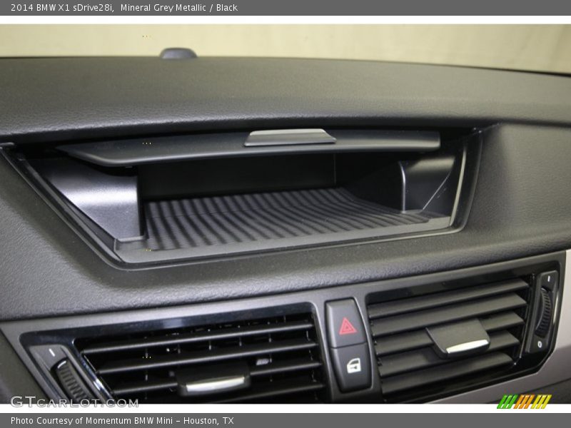Mineral Grey Metallic / Black 2014 BMW X1 sDrive28i