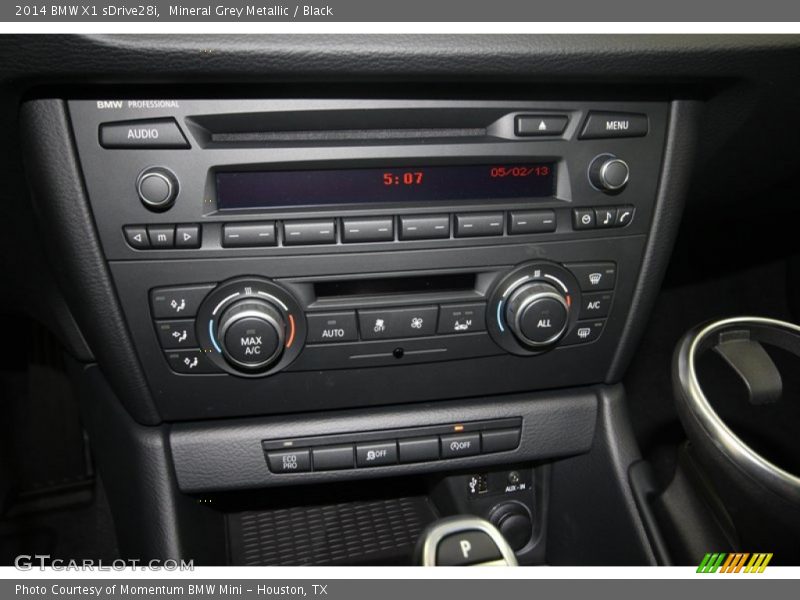 Controls of 2014 X1 sDrive28i