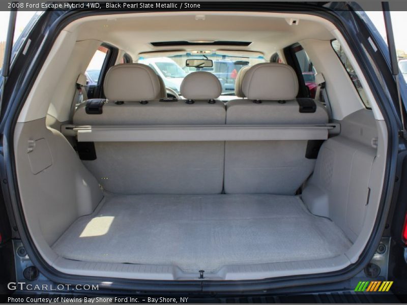  2008 Escape Hybrid 4WD Trunk