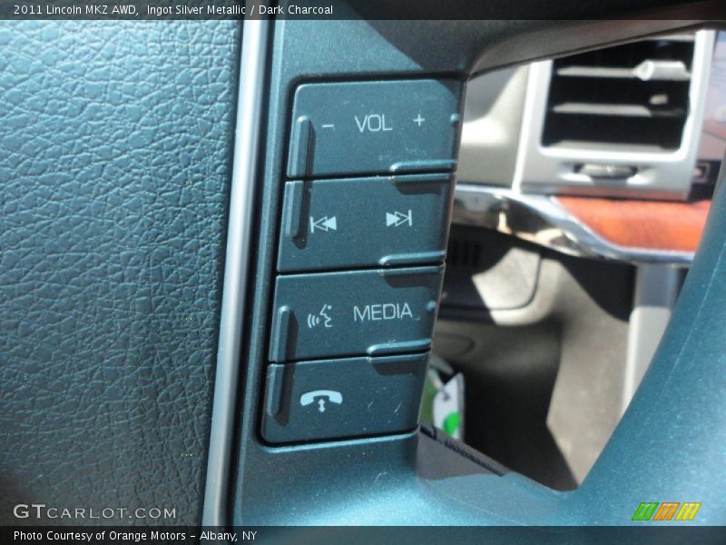 Ingot Silver Metallic / Dark Charcoal 2011 Lincoln MKZ AWD