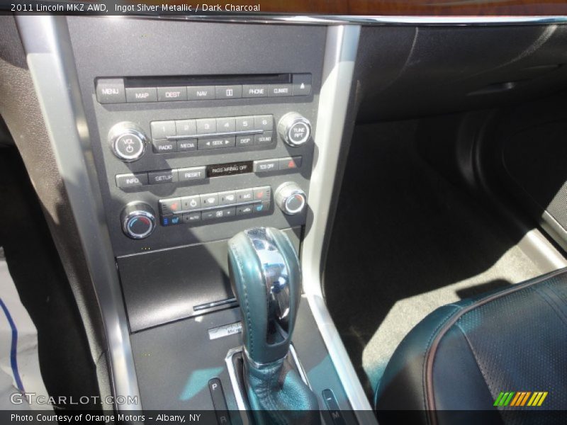Ingot Silver Metallic / Dark Charcoal 2011 Lincoln MKZ AWD
