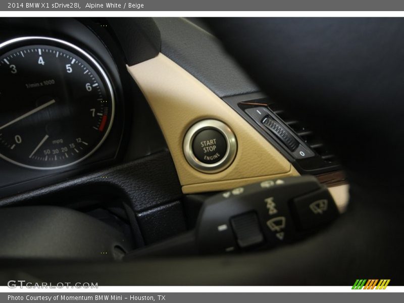 Alpine White / Beige 2014 BMW X1 sDrive28i