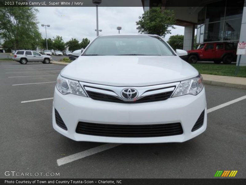 Super White / Ivory 2013 Toyota Camry LE
