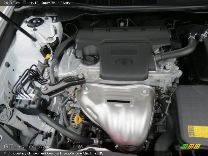Super White / Ivory 2013 Toyota Camry LE