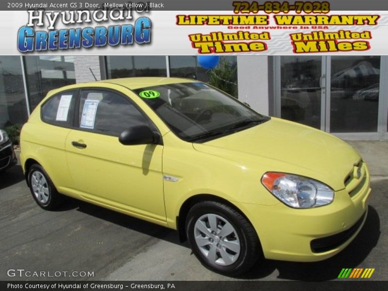 Mellow Yellow / Black 2009 Hyundai Accent GS 3 Door