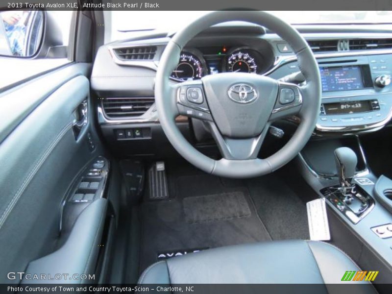 Attitude Black Pearl / Black 2013 Toyota Avalon XLE