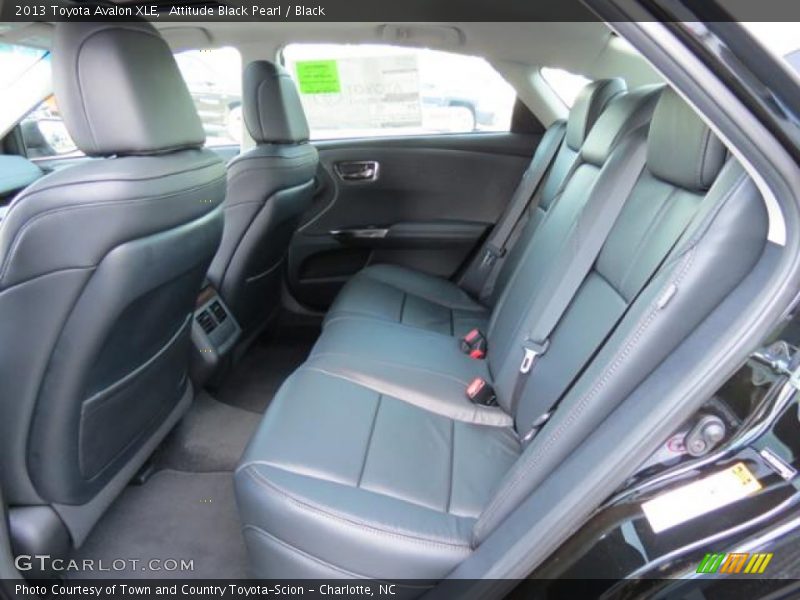 Attitude Black Pearl / Black 2013 Toyota Avalon XLE