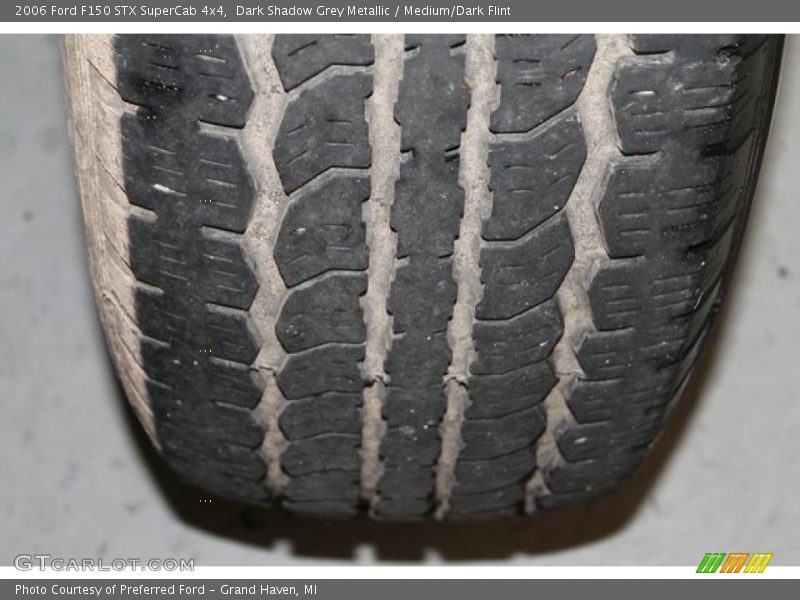 Dark Shadow Grey Metallic / Medium/Dark Flint 2006 Ford F150 STX SuperCab 4x4