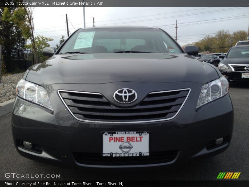 Magnetic Gray Metallic / Ash 2009 Toyota Camry XLE