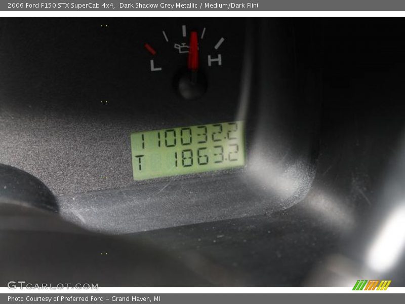 Dark Shadow Grey Metallic / Medium/Dark Flint 2006 Ford F150 STX SuperCab 4x4