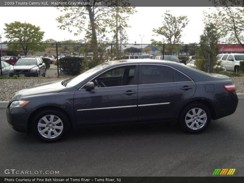 Magnetic Gray Metallic / Ash 2009 Toyota Camry XLE
