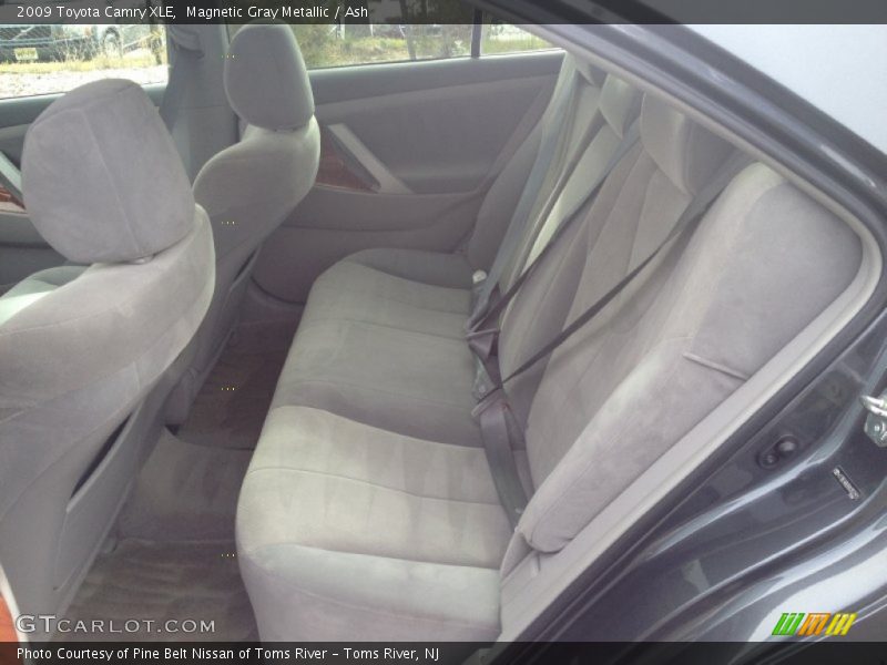 Magnetic Gray Metallic / Ash 2009 Toyota Camry XLE