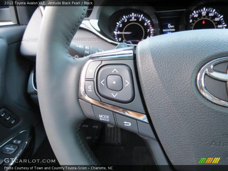 Attitude Black Pearl / Black 2013 Toyota Avalon XLE