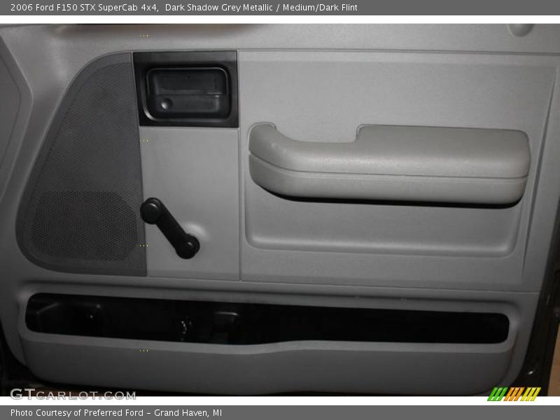Dark Shadow Grey Metallic / Medium/Dark Flint 2006 Ford F150 STX SuperCab 4x4