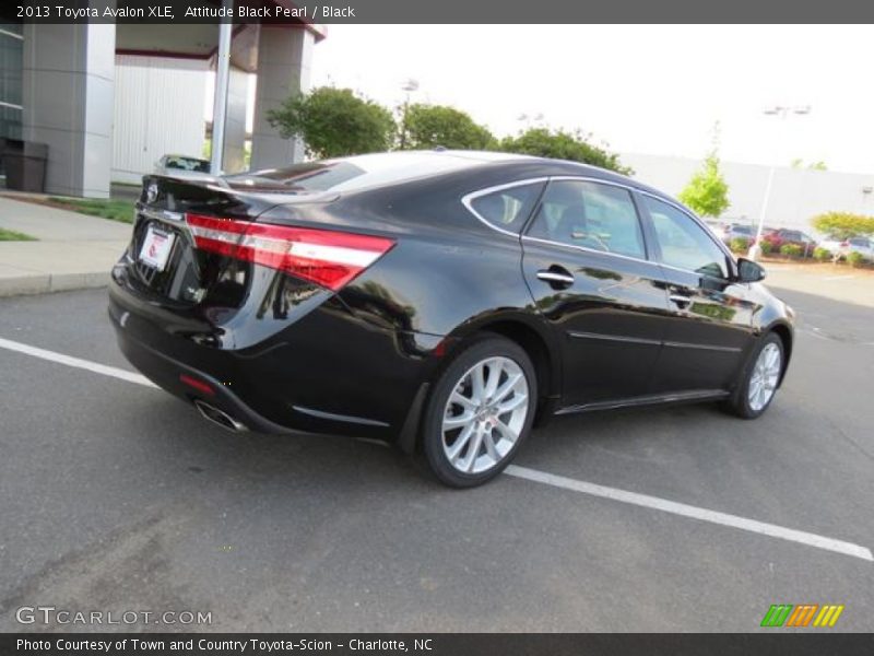 Attitude Black Pearl / Black 2013 Toyota Avalon XLE