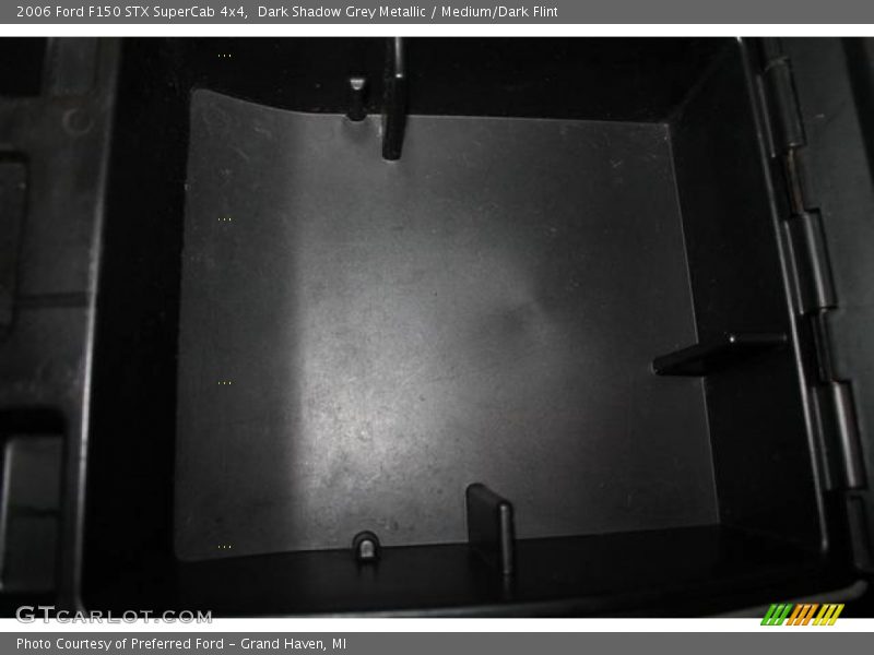 Dark Shadow Grey Metallic / Medium/Dark Flint 2006 Ford F150 STX SuperCab 4x4