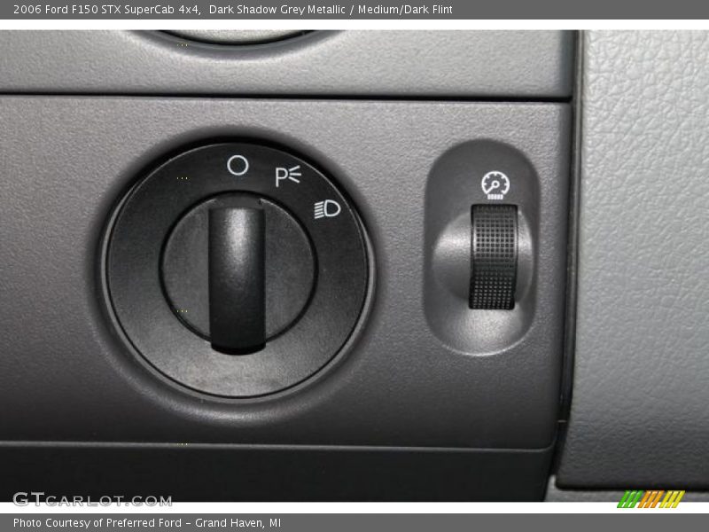 Controls of 2006 F150 STX SuperCab 4x4